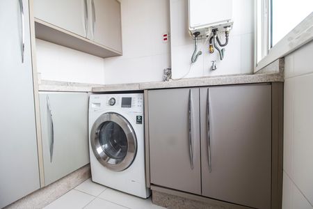 Apartamento para alugar com 116m², 3 quartos e 2 vagas Apartamento para alugar com 116m², 3 quartos e 2 vagasÁrea de Serviço