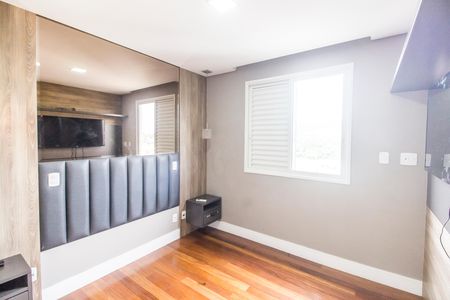 Apartamento para alugar com 116m², 3 quartos e 2 vagas Apartamento para alugar com 116m², 3 quartos e 2 vagasSuíte