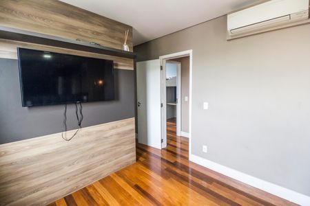 Apartamento para alugar com 116m², 3 quartos e 2 vagas Apartamento para alugar com 116m², 3 quartos e 2 vagasSuíte