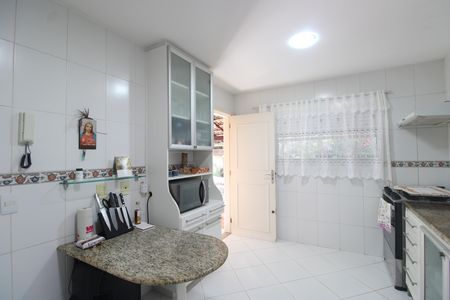 Casa de condomínio à venda com 144m², 3 quartos e 1 vagaCozinha