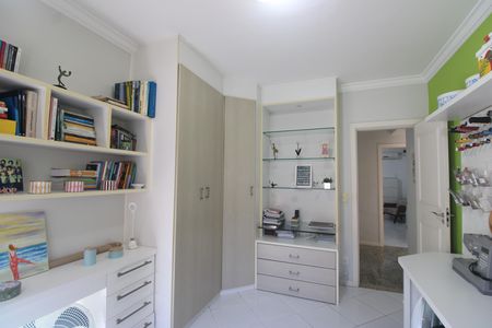 Casa de condomínio à venda com 144m², 3 quartos e 1 vagaQuarto 1