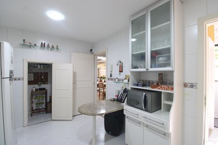 Casa de condomínio à venda com 144m², 3 quartos e 1 vagaCozinha