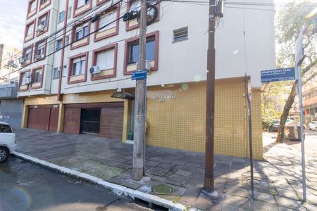 Apartamento à venda com 40m², 1 quarto e 1 vaga Apartamento à venda com 40m², 1 quarto e 1 vagaFachada