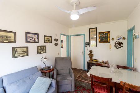 Sala de apartamento à venda com 1 quarto, 40m² em Centro Histórico, Porto Alegre