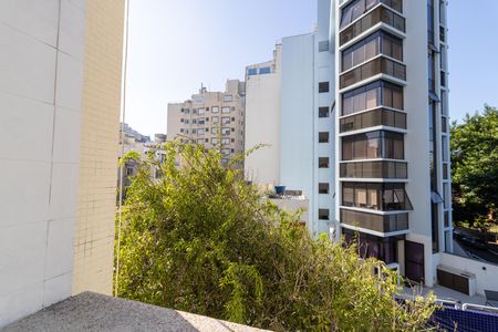 Apartamento à venda com 40m², 1 quarto e 1 vaga Apartamento à venda com 40m², 1 quarto e 1 vagaÁrea de Serviço