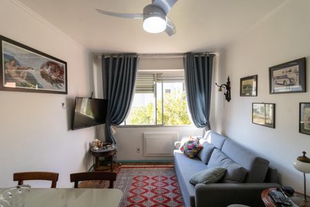 Apartamento à venda com 40m², 1 quarto e 1 vaga Apartamento à venda com 40m², 1 quarto e 1 vagaSala