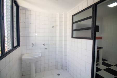 Apartamento para alugar com 60m², 2 quartos e 1 vaga Apartamento para alugar com 60m², 2 quartos e 1 vagaÁrea de Serviço