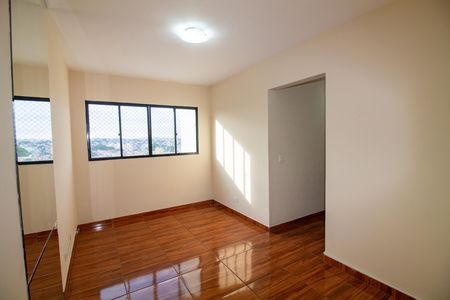 Apartamento para alugar com 2 quartos, 60m² em Aeroporto, São Paulo