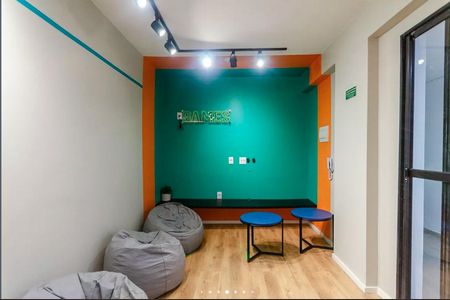 Apartamento para alugar com 34m², 2 quartos e sem vaga