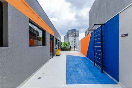 Apartamento para alugar com 34m², 2 quartos e sem vaga