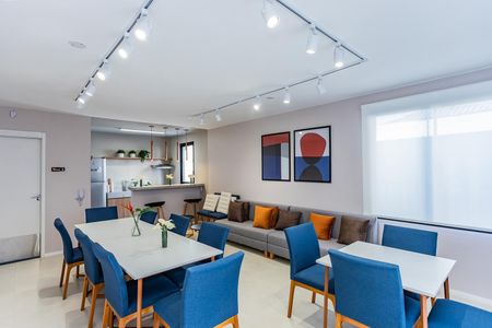 Apartamento à venda com 34m², 2 quartos e sem vagaÁrea comum