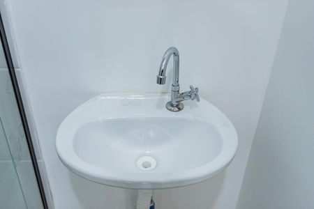 Apartamento para alugar com 34m², 2 quartos e sem vaga Apartamento para alugar com 34m², 2 quartos e sem vagaBanheiro