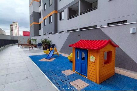 Apartamento para alugar com 34m², 2 quartos e sem vaga