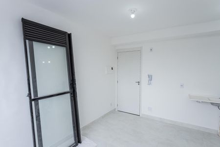 Apartamento para alugar com 34m², 2 quartos e sem vaga Apartamento para alugar com 34m², 2 quartos e sem vagaSala, cozinha e área de serviço