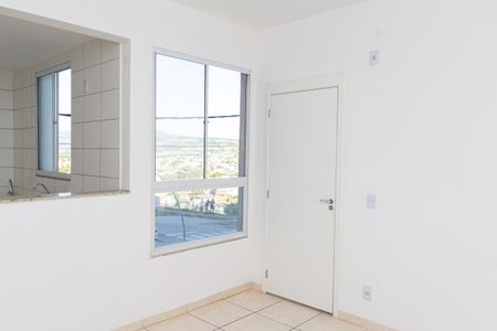 Sala de apartamento para alugar com 2 quartos, 44m² em Cosmos, Rio de Janeiro