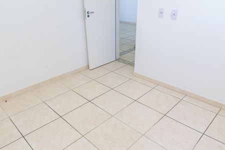 Apartamento para alugar com 44m², 2 quartos e 1 vagaQuarto 2