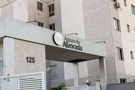 Apartamento para alugar com 44m², 2 quartos e 1 vagaFachada e portaria