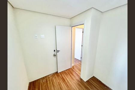 Apartamento para alugar com 58m², 3 quartos e 1 vagaQuarto 2