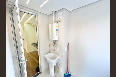 Apartamento para alugar com 58m², 3 quartos e 1 vagaÁrea de Serviço