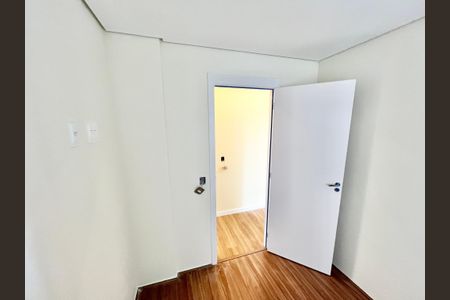Apartamento para alugar com 58m², 3 quartos e 1 vagaQuarto 1