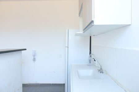 Apartamento para alugar com 42m², 2 quartos e sem vagaÁrea comum - Salão de festas
