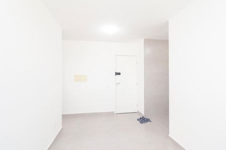 Sala de apartamento para alugar com 2 quartos, 42m² em Guaianases, São Paulo