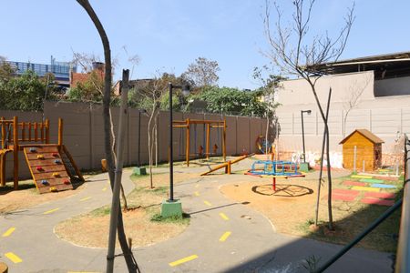 Apartamento para alugar com 42m², 2 quartos e sem vagaÁrea comum - Playground