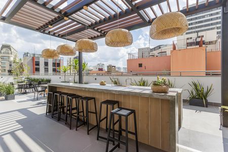 Apartamento à venda com 25m², 1 quarto e sem vaga Apartamento à venda com 25m², 1 quarto e sem vagaÁrea comum - Churrasqueira