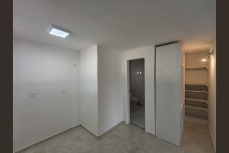 Apartamento à venda com 220m², 4 quartos e 2 vagas