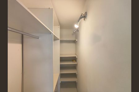 Apartamento à venda com 220m², 4 quartos e 2 vagas