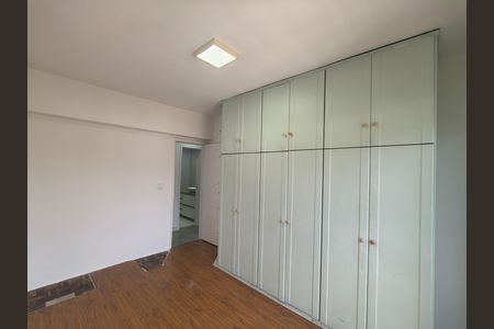 Apartamento à venda com 220m², 4 quartos e 2 vagas