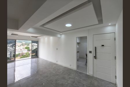 Apartamento à venda com 220m², 4 quartos e 2 vagas