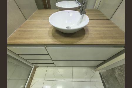 Apartamento à venda com 220m², 4 quartos e 2 vagas