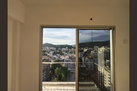 Apartamento à venda com 220m², 4 quartos e 2 vagas