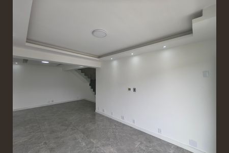 Apartamento à venda com 220m², 4 quartos e 2 vagas