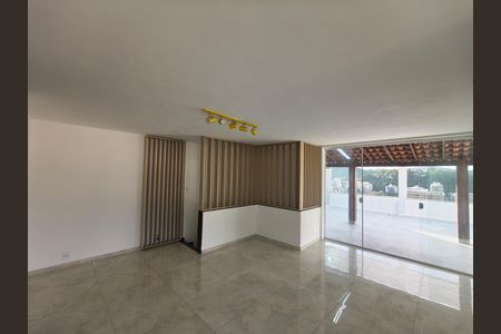 Apartamento à venda com 220m², 4 quartos e 2 vagas