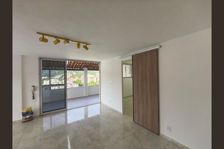 Apartamento à venda com 220m², 4 quartos e 2 vagas