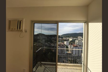 Apartamento à venda com 220m², 4 quartos e 2 vagas