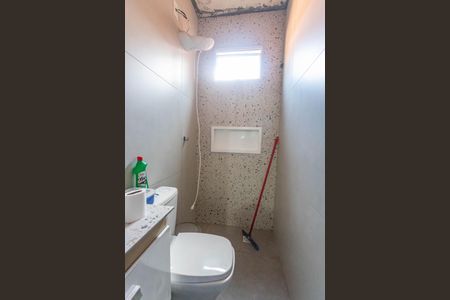 Casa para alugar com 30m², 2 quartos e 1 vagaBanheiro 