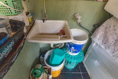 Casa para alugar com 30m², 2 quartos e 1 vagaÁrea de serviço 