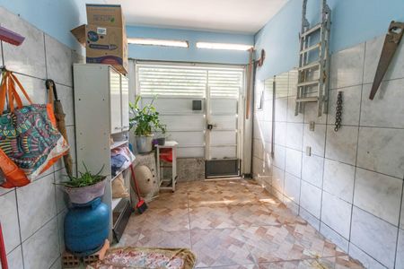 Casa para alugar com 30m², 2 quartos e 1 vagaGaragem 