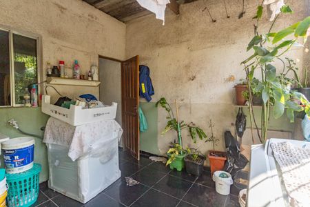 Casa para alugar com 30m², 2 quartos e 1 vagaÁrea de serviço 