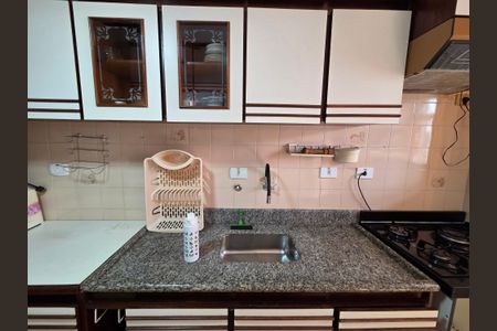 Apartamento para alugar com 80m², 2 quartos e 1 vagaCozinha