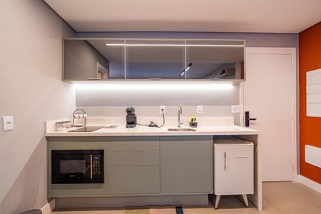 Studio para alugar com 40m², 1 quarto e 1 vaga Studio para alugar com 40m², 1 quarto e 1 vagaCozinha
