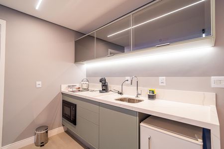 Studio para alugar com 40m², 1 quarto e 1 vaga Studio para alugar com 40m², 1 quarto e 1 vagaCozinha