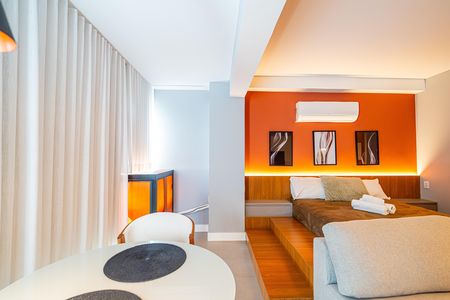 Studio para alugar com 40m², 1 quarto e 1 vaga Studio para alugar com 40m², 1 quarto e 1 vagaStudio