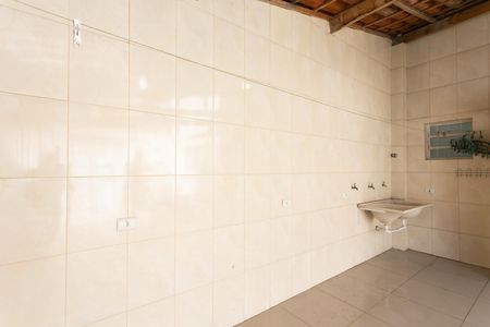 Casa à venda com 69m², 2 quartos e 2 vagasÁrea de Serviço / Garagem 