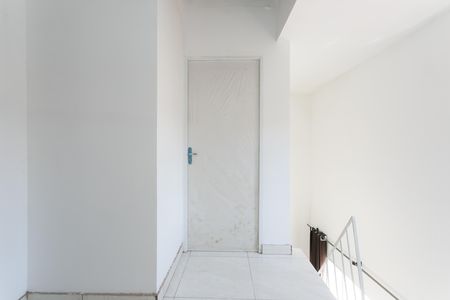 Casa à venda com 69m², 2 quartos e 2 vagasHall do Quarto 