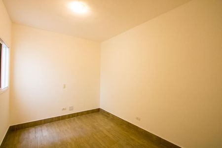 Apartamento à venda com 75m², 2 quartos e 2 vagas Apartamento à venda com 75m², 2 quartos e 2 vagasQuarto 2