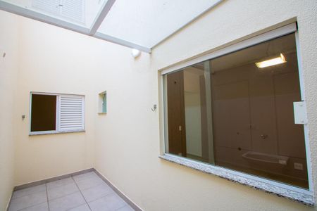 Apartamento à venda com 75m², 2 quartos e 2 vagas Apartamento à venda com 75m², 2 quartos e 2 vagasÁrea de serviço